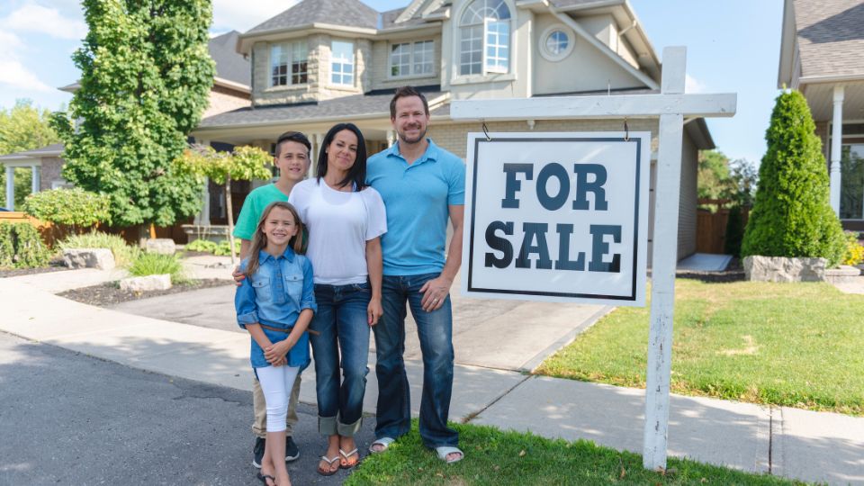How to Sell a House in Ontario